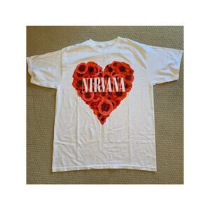 NWOT Forever 21 Nirvana Heart Graphic Tee